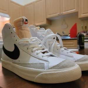 Nike Women's Blazer '77 Vintage Shoes